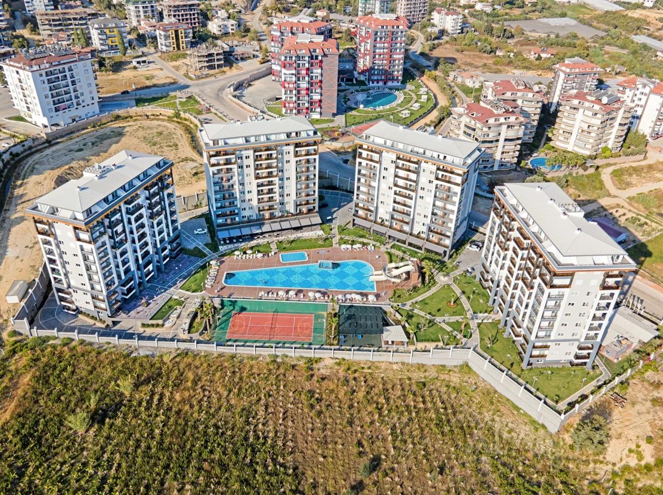 Семейные резиденции с аквапарком, SPA и теннисным кортом в Авсалларе