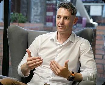 Александр Михайлов