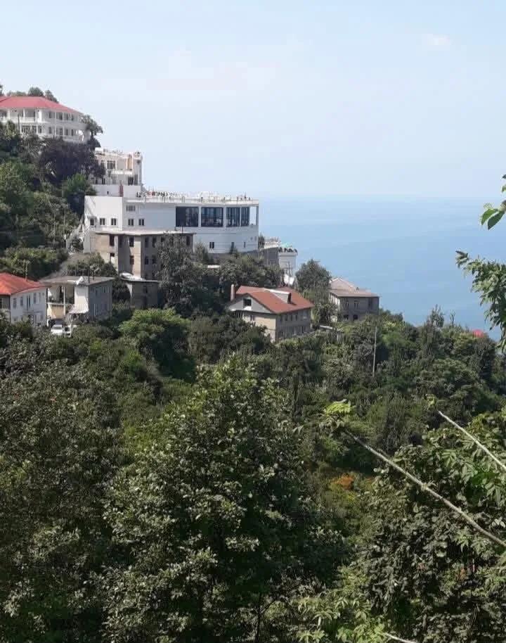 Земельный участок с панорамным видом на море в Квариати — фото 4